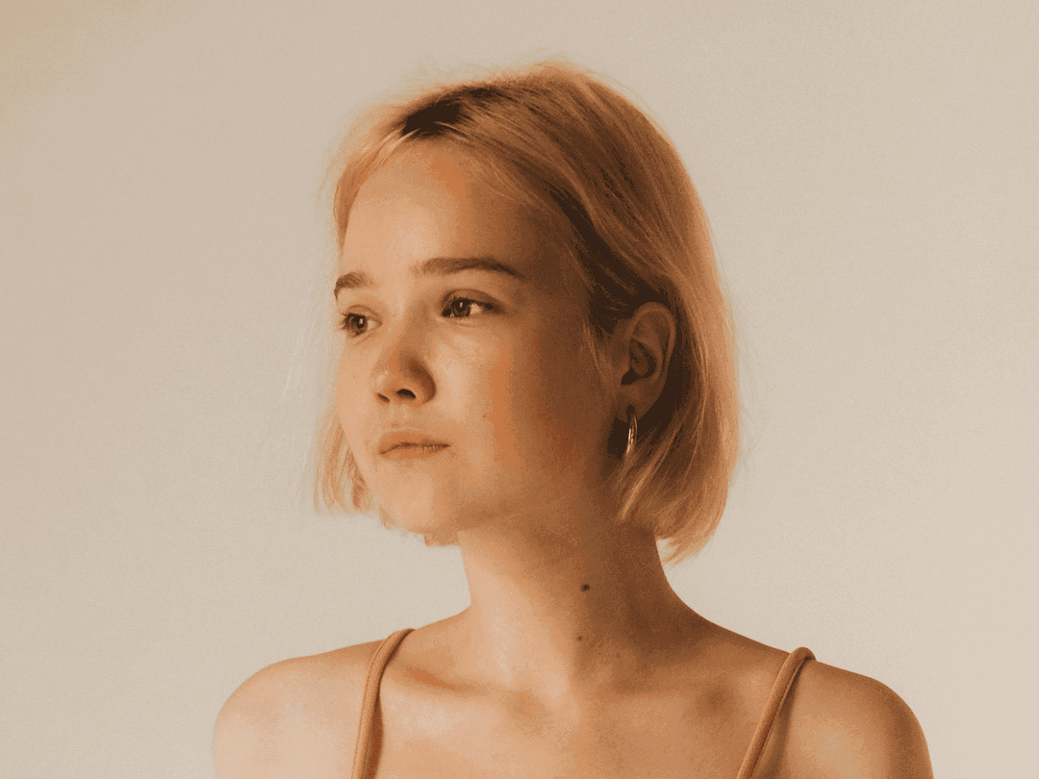 Image of AI singer Ava
