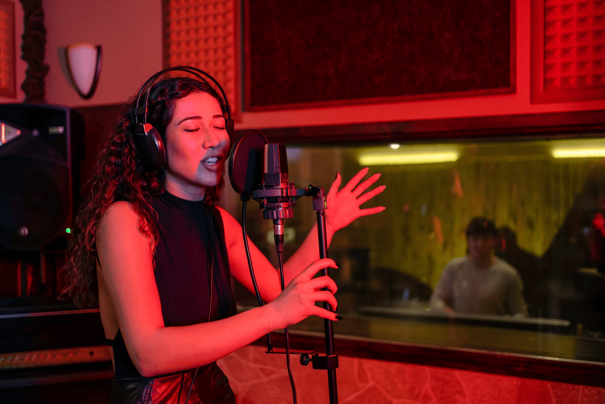 Image of AI singer Nicole